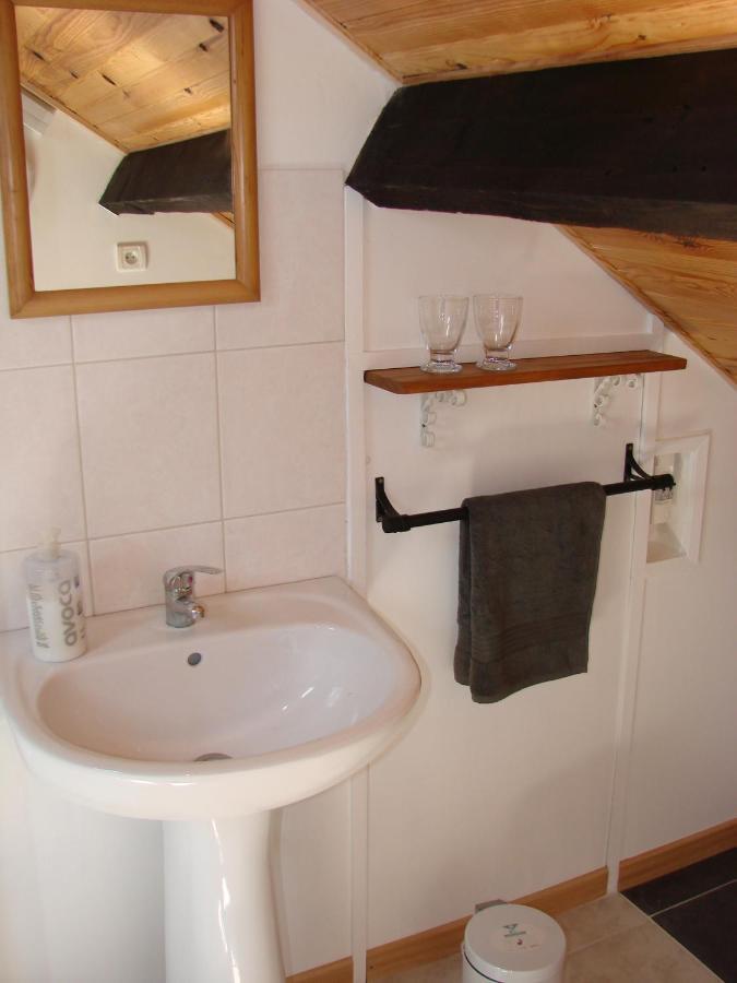 La Blanche Roche Bed & Breakfast Sourdeval Exterior foto