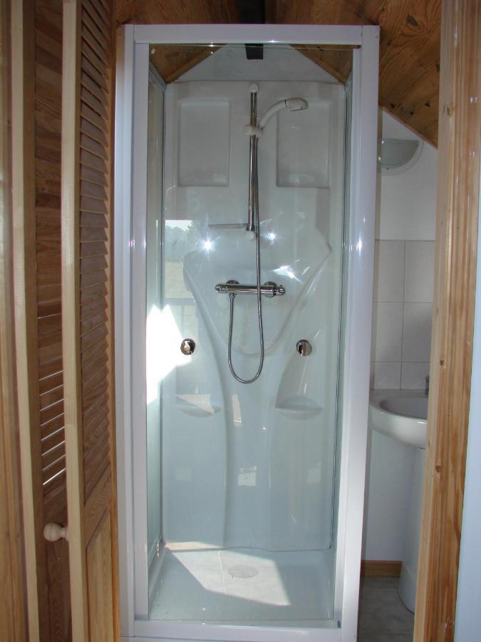 La Blanche Roche Bed & Breakfast Sourdeval Exterior foto