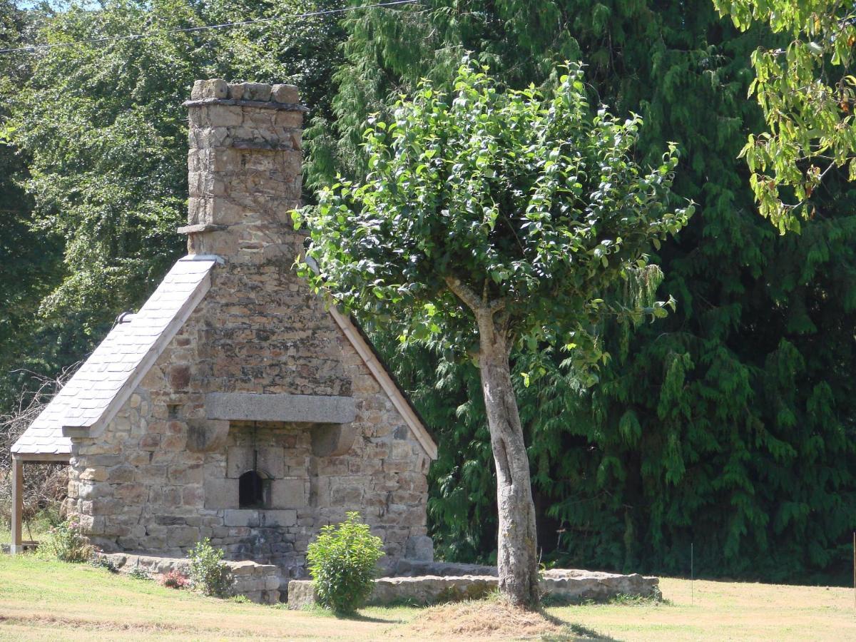 La Blanche Roche Bed & Breakfast Sourdeval Exterior foto